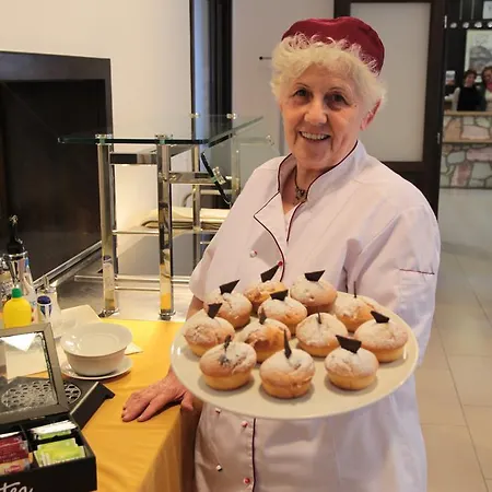 Tokajvar 3* טוקאי